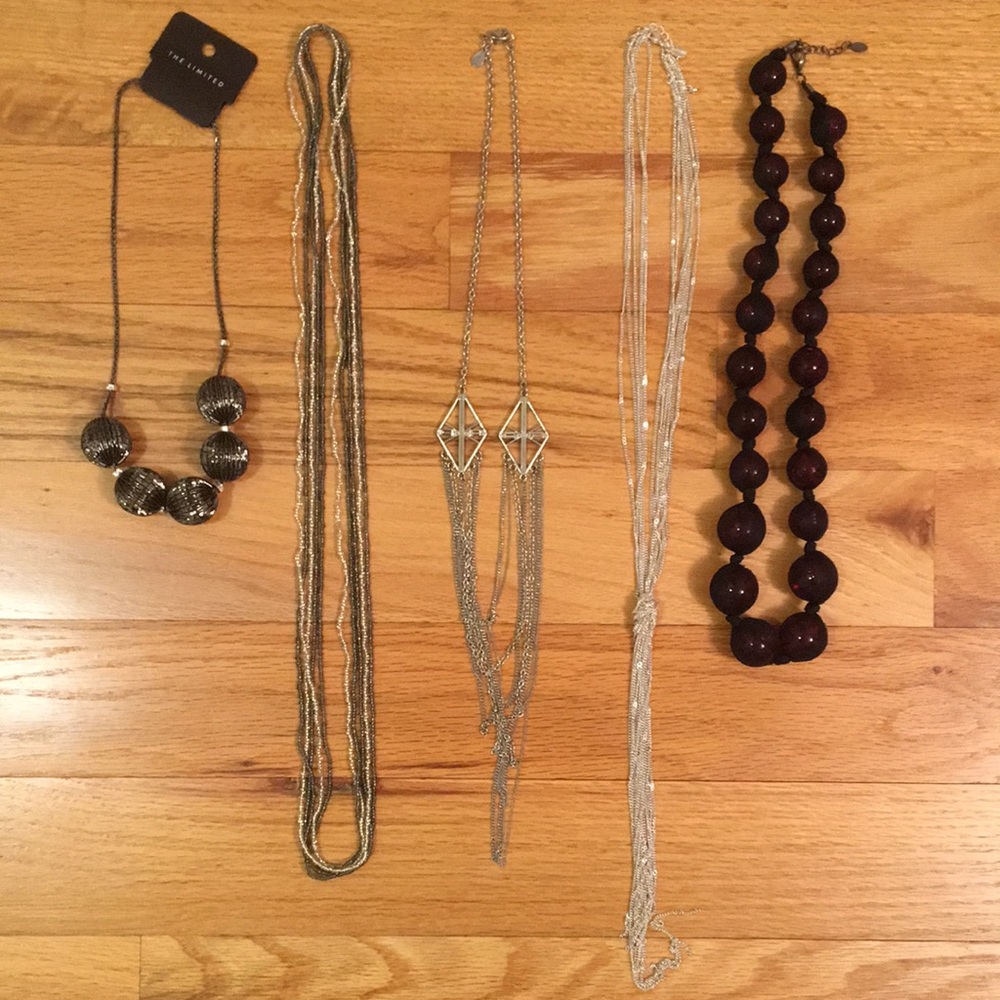 Necklace jewelry bundle qty 5 | OS